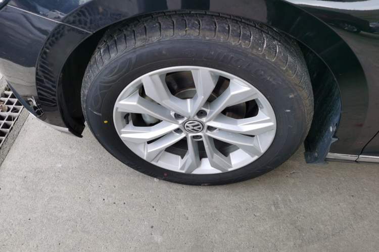 Used Volkswagen Magotan 2019 330TSI DSG Luxury Version China VI Standard
