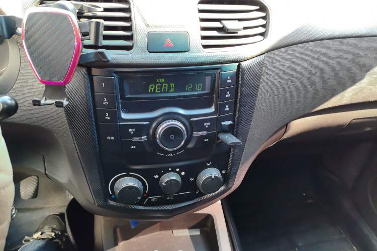 Used Wuling Hongguang 2015 1.5L S Base Model China IV