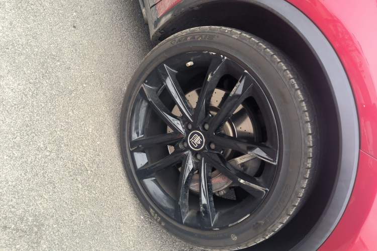 Used BYD Tang New Energy 2019 EV600D Four-Wheel Drive Smart Connectivity Leading Model Right Front Wheel Hub