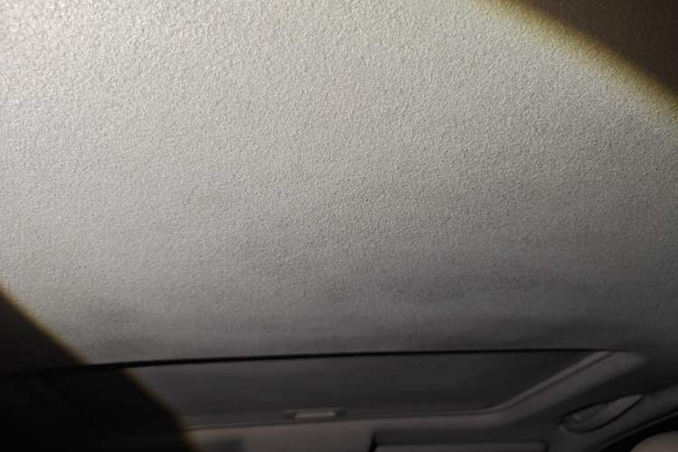 Used Toyota Highlander 2011 2.7L Two-Wheel Drive 7-Seater Supreme Edition