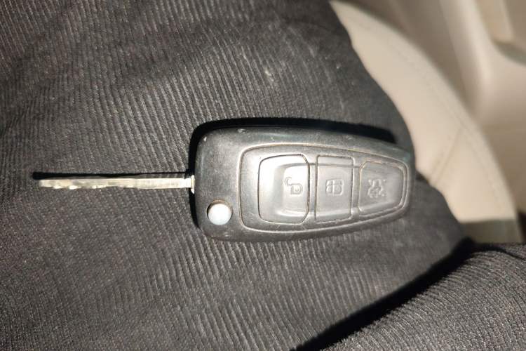 Used Ford Focus 2012 Sedan 1.6L Automatic Comfort Model
