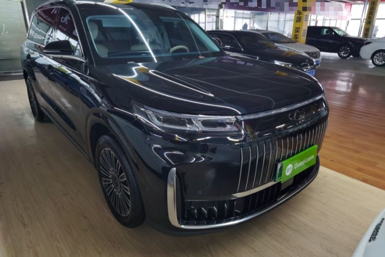 Used Chery T11 2026 Model 220 Rear-Drive Dual IMAX Theater Edition Front Right 45 Deg