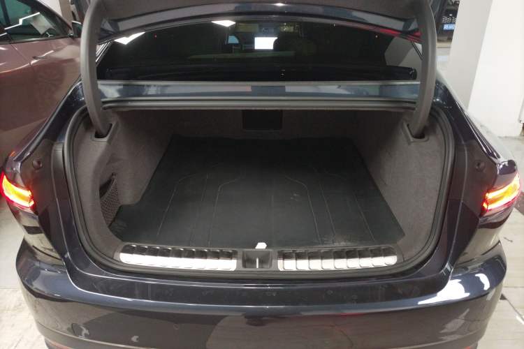 Used Nio ET7 2024 75 kWh Executive Signature Edition