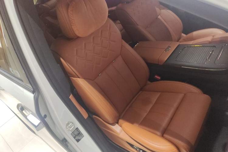 Used GAC Trumpchi Xiangwang M8 2025 Kunkun Series Ultra First-Class Cabin