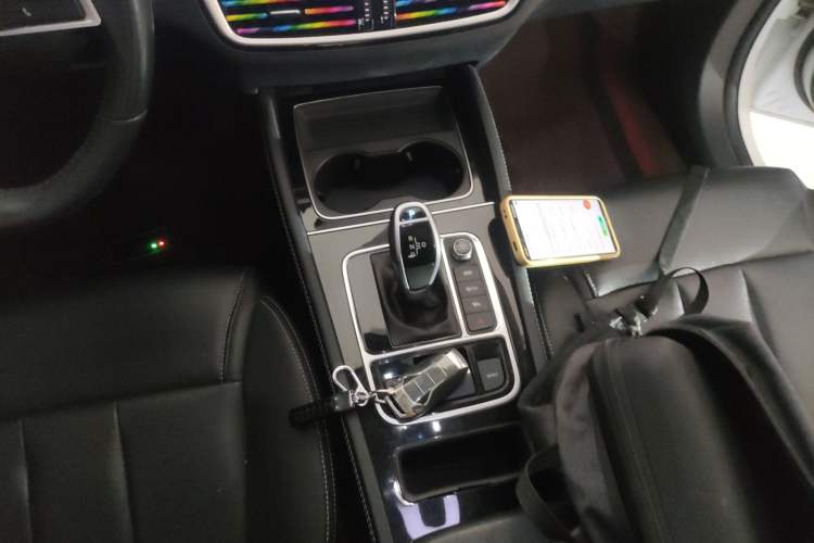 Used BYD Song MAX 2021 Upgraded Model 1.5T Automatic Luxury 6-Seater Gear Lever