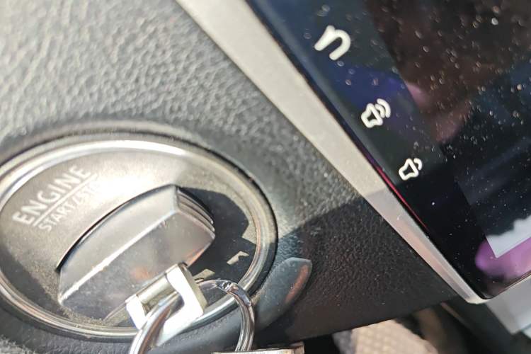 Used Volkswagen Magotan 2013 1.8TSI Luxury Model
