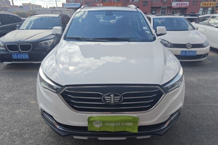 Used Bestune X40 2019 1.6L Automatic Luxury Edition China VI
