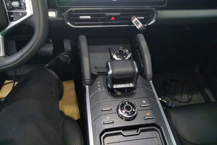 Used JETOUR Traveler 2023 1.5T Two-Wheel Drive Discovery PRO