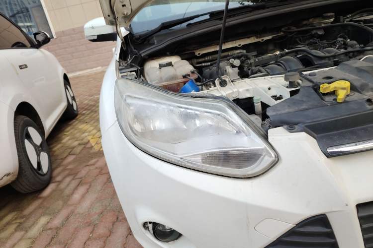 Used Ford Focus 2012 Hatchback 1.6L Automatic Fashion Edition
