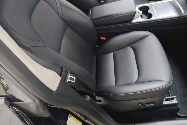 Used Tesla Model Y 2022 Revised Version Long-Range All-Wheel Drive
