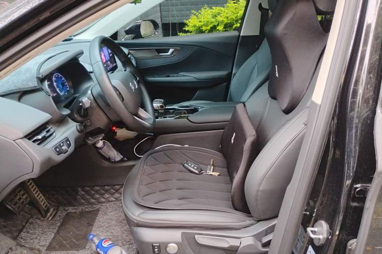 Used Hongqi E-QM5 2024 450km Range Commuter Version Left Front Seat