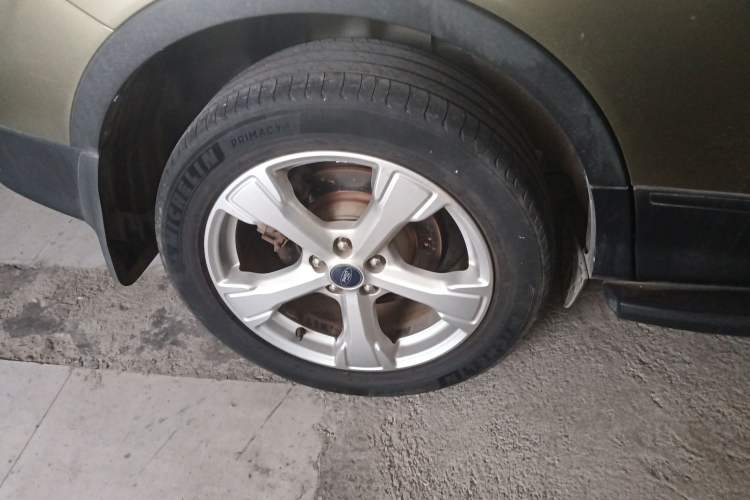 Used Ford Kuga 2017 EcoBoost 180 Two-Wheel-Drive Tiger Leap Model