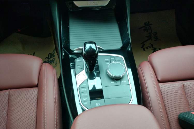 Used BMW X3 2023 xDrive25i M Sport Package Gear Lever
