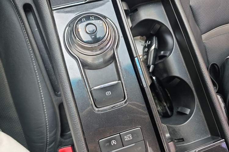 Used Ford Taurus 2017 EcoBoost 245 Luxury Model