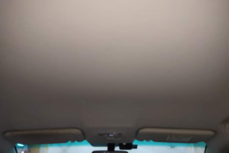 Used BYD e5 2018 450 Smart Connect Enjoyment Version
