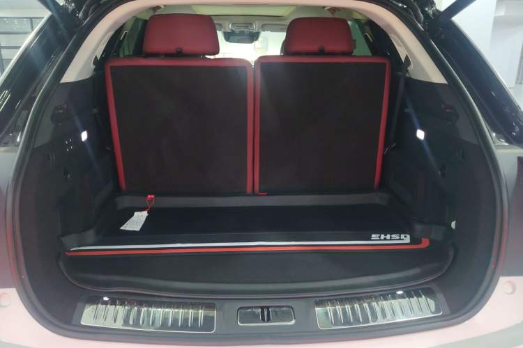 Used Hongqi E-HS9 2022 690 km Range Flagship Edition Six Seats Trunk