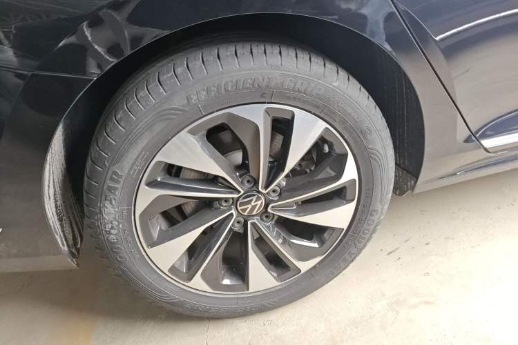 Used Volkswagen Passat 2023 330TSI Starry Elite Edition
