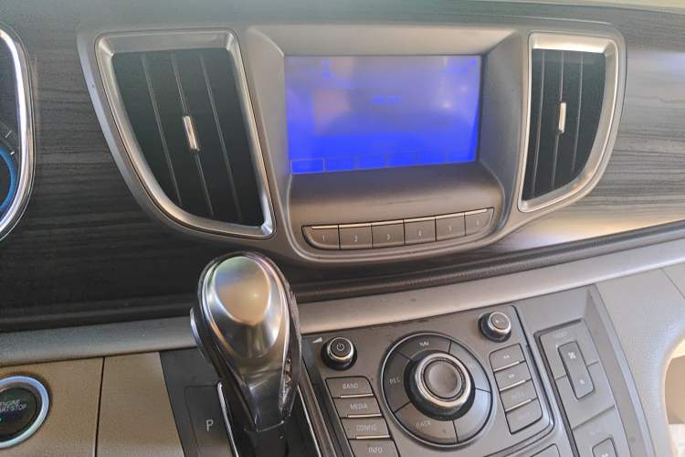 Used Buick GL8 2011 3.0L XT Luxury Business Flagship Edition
