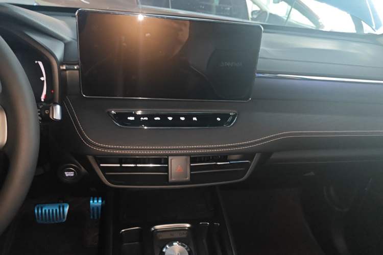 Used Haval JOLION 2021 1.5T Automatic Grand Three-Volume Version
