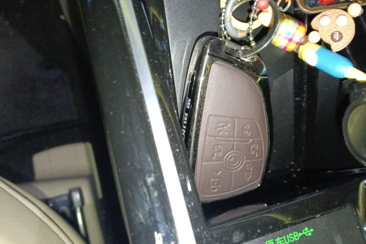 Used Buick GL8 New Energy 2025 Lu Shang Smart Enjoyment Edition 7-Seater
