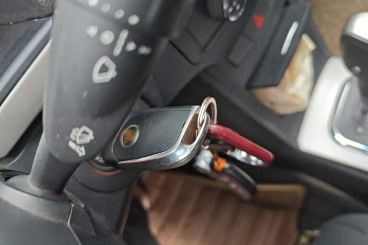 Used Roewe 350 2013 350S 1.5L Automatic Xunda Edition
