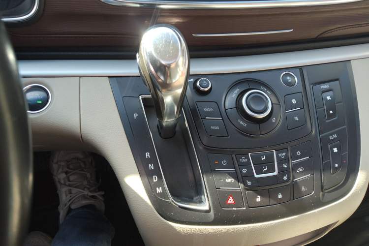 Used Buick GL8 2017 25S Prestige Version China V Standard
