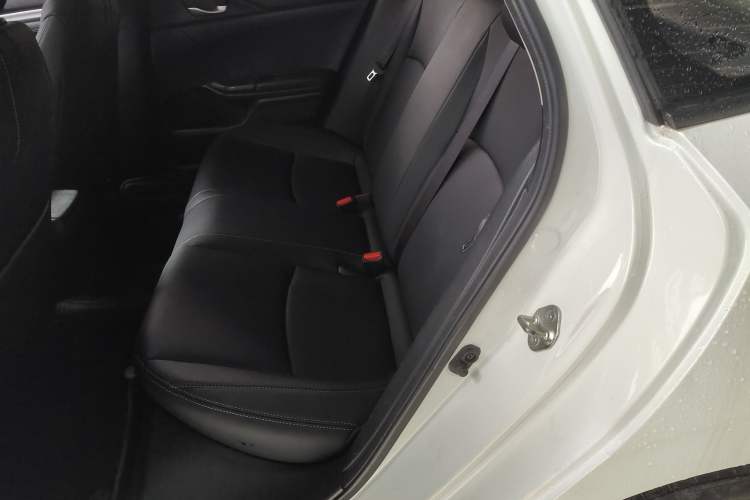 Used Honda Civic 2016 180TURBO CVT Comfort Version