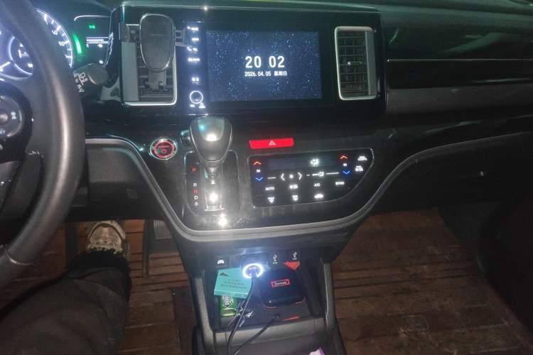 Used Honda Elysion 2019 2.0L Hybrid Luxury Edition