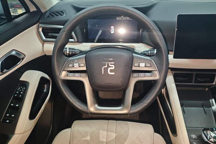 Used BYD Yuan UP 2024 301KM Leading Edition