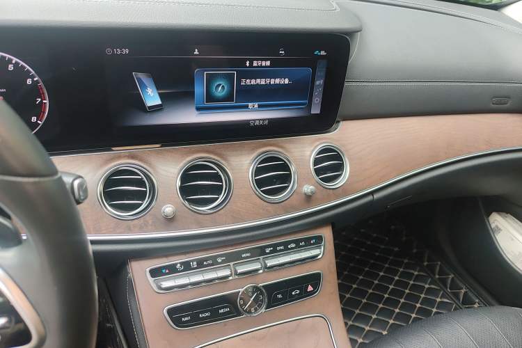 Used Mercedes-Benz E-Class 2020 Facelift E 300 L Stylish Edition