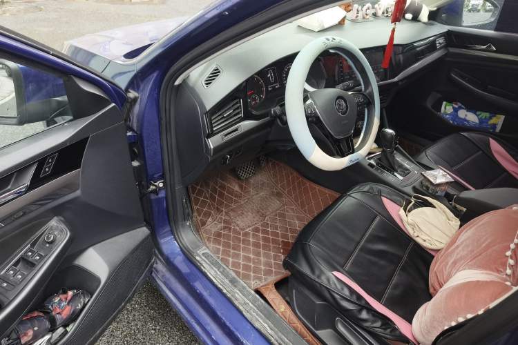 Used Volkswagen Bora 2019 1.5L Automatic Comfort Model Driver Seat