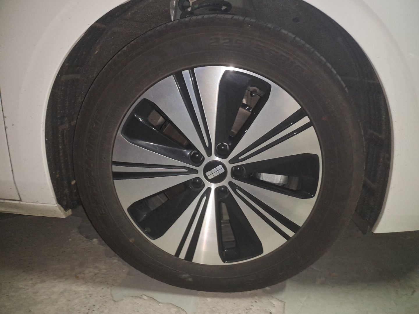 Geely Galaxy A7 2025 Model EM-i 150km Exploration+ Edition — снимка 8