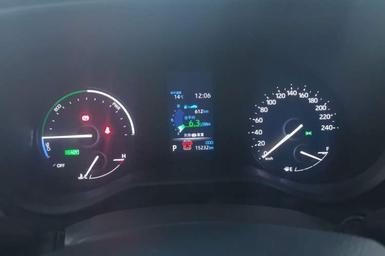 Used Toyota SIENNA 2024 2.5L Hybrid Prestige Deluxe Edition
