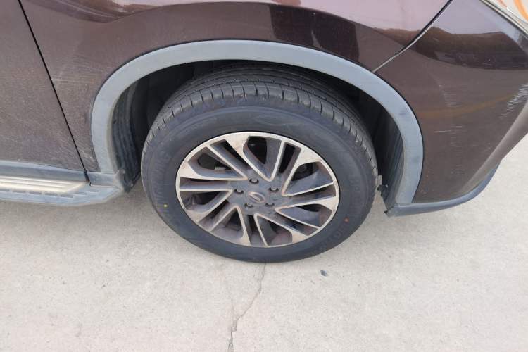 Used GAC Trumpchi GS4 2017 200T Manual Two-Wheel Drive Elite Edition Right Front Wheel Hub