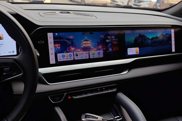 Used Geely Auto Monjaro L 2024 2.0TD DCT EVO Two-Wheel Drive Long-Range Version Audio And AC Panel