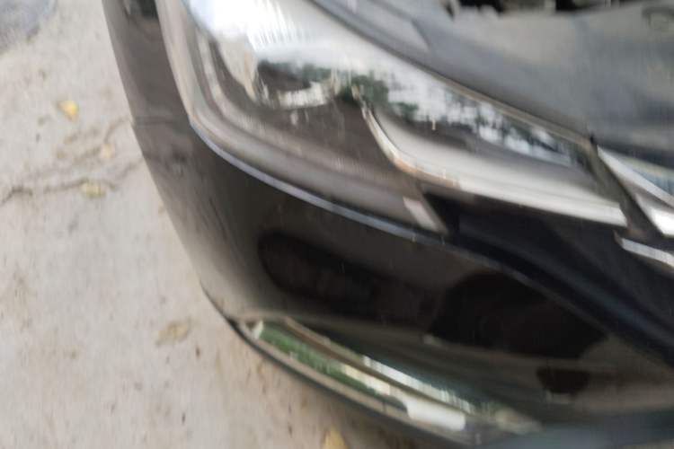 Used Dongfeng Aeolus AX7 2018 Classic 1.6T Automatic Luxury Model
