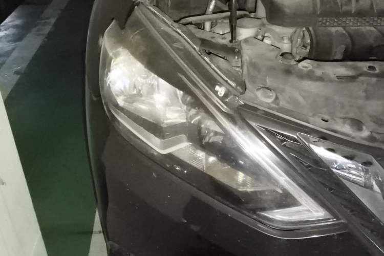 Used Nissan Sylphy 2016 1.6 XL CVT Luxury Edition Right Front Headlight