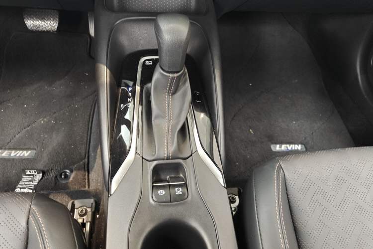 Used Toyota Levin 2023 Smart Electric Hybrid Dual-Engine 1.8L Sport Edition Gear Lever