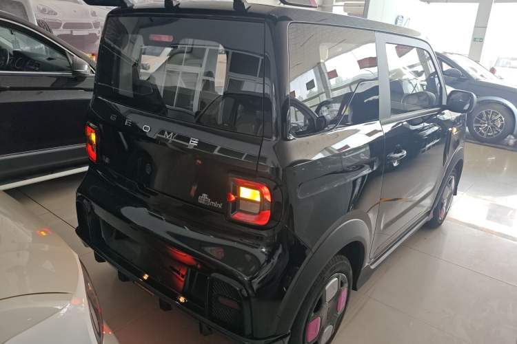 Used Geely Galaxy Panda 2025 210km Panda Kart Rear Right 45 Deg