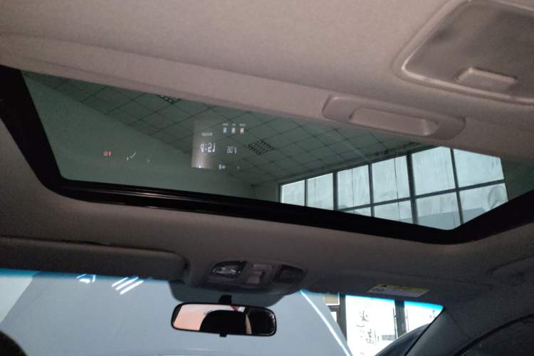 Used Hyundai Elantra (6th Generation / Lingdong) 2016 1.6L Automatic ZhiXuan – Elite Version
