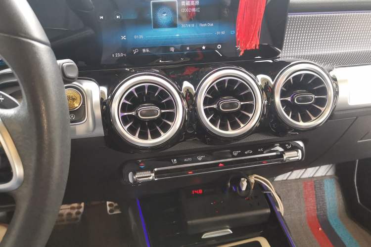 Used Mercedes-Benz GLB 2021 GLB 200 Fashion Model Audio And AC Panel