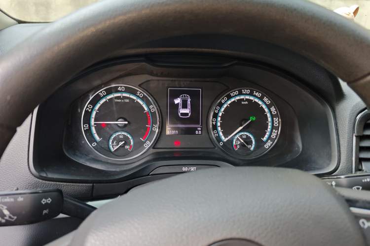 Used Skoda Karoq 2019 TSI280 Smart Drive Deluxe Edition China VI Standard