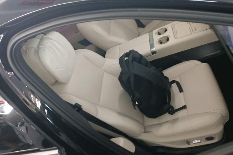 Used Li Auto L6 2025 Pro Smart Refresh Edition
