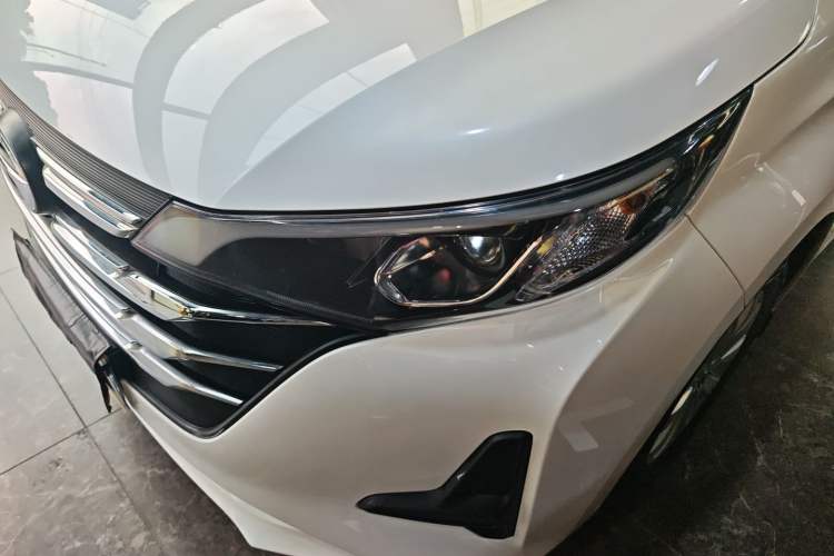 Used GAC Trumpchi M6 2021 270T DCT Elite Edition (7-seater) Left Front Headlight