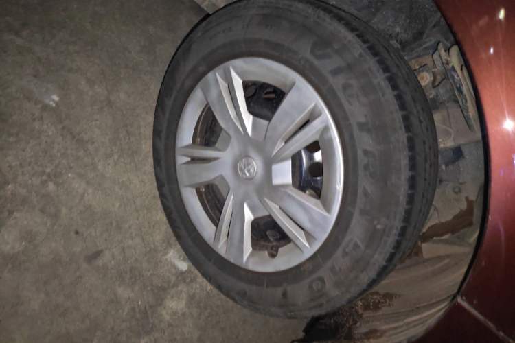 Used Venucia T70 2015 1.6L Manual Ruixing Edition
