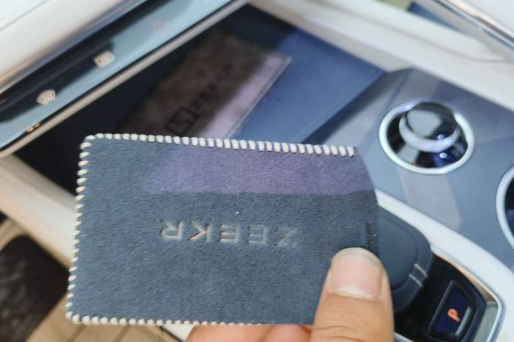 Used Zeekr 001 2021 Ultra-Long Range Dual-Motor YOU Version Vehicle Key