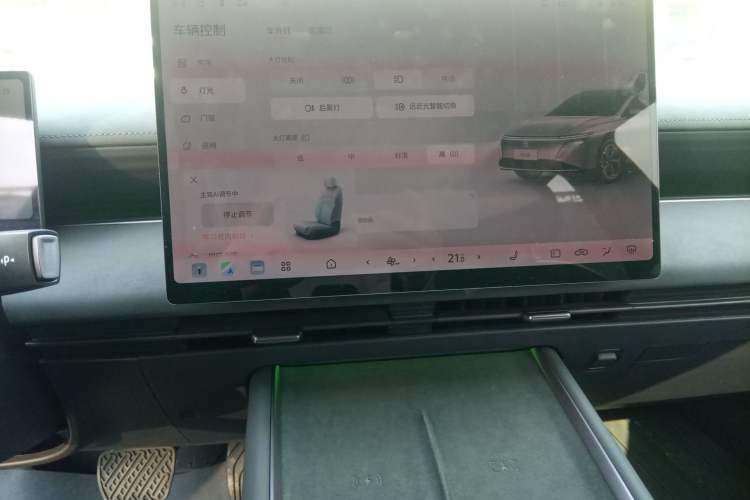 Used Nissan N6 2026 Model 180 Max Audio And AC Panel