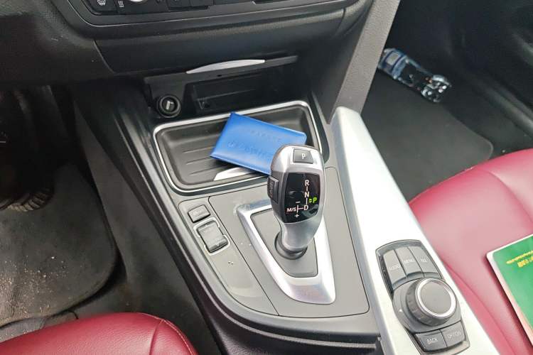 Used BMW 4 Series 2014 420i Convertible Fashion Model