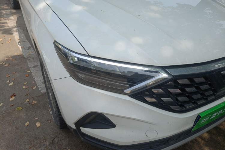 Used Jetta VS5 2022 280TSI Automatic Trendy Pro Version