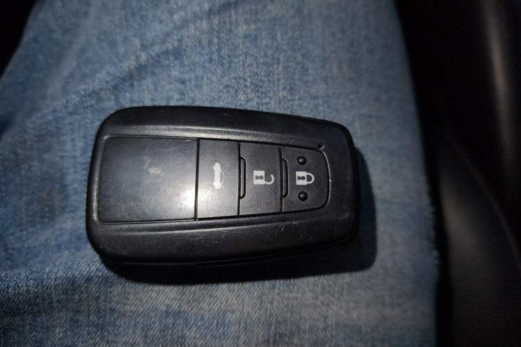 Used Toyota Levin 2019 185T CVT Luxury Edition China VI Standard
